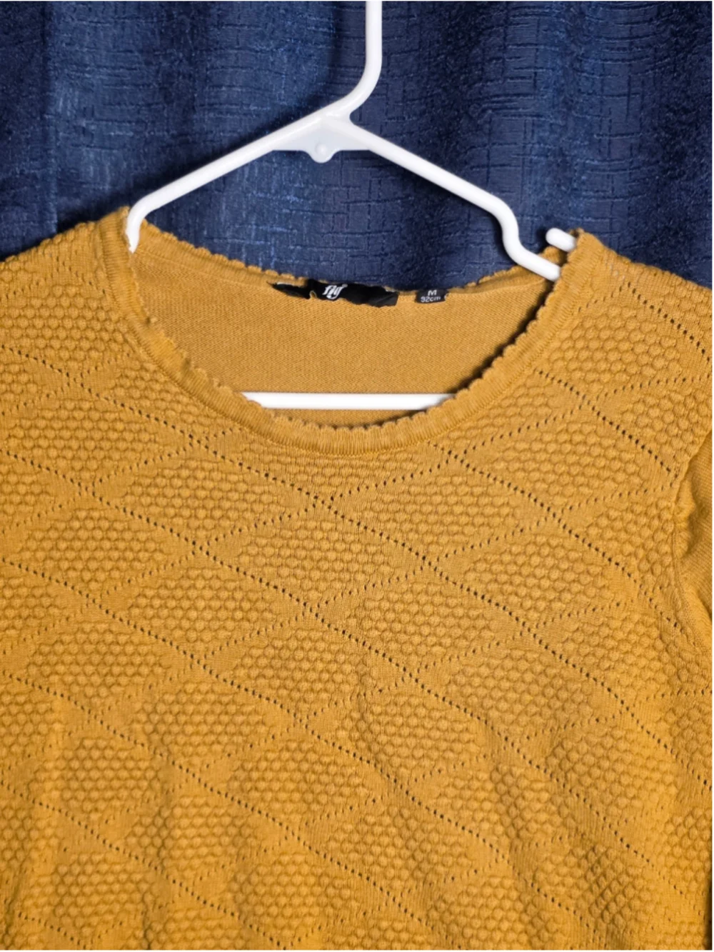 Women's Fig Yellow mustard Textured Crew Neck Sweater M fall casual grandmacore